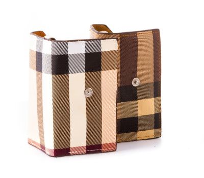 Стильная и компактная карманная ключница из эко-кожи, изображение 2 Стильная и компактная карманная ключница из эко-кожи, изображение 2