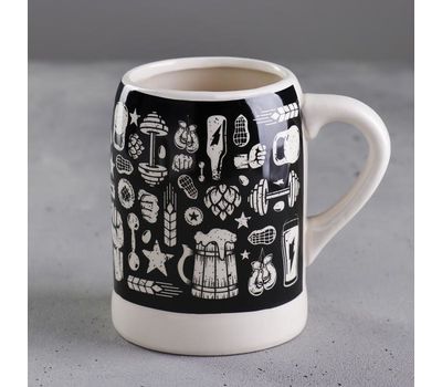 Кружка пивная "Мужик всегда прав" из керамики объемом 600 мл., изображение 3