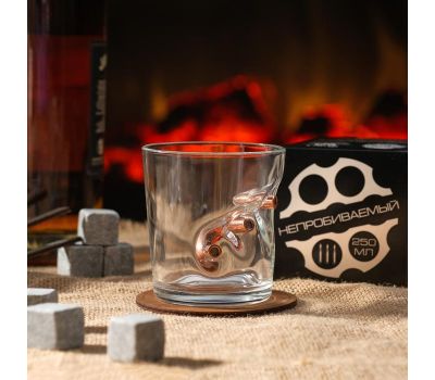 Стакан «Непробиваемый» с тремя пулями: стильный аксессуар для настоящих ценителей виски, изображение 3