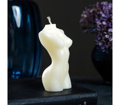 Фигурная свеча "Женское тело №1" молочная высотой 9 см — изысканное дополнение к вашему интерьеру, изображение 2