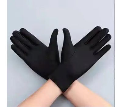 Детские черные карнавальные перчатки из лайкры — стиль и комфорт для вашего праздника, изображение 3