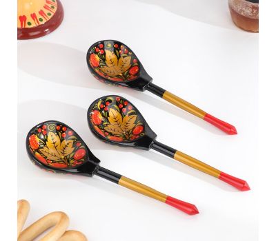 Набор посуды «Хозяюшка» — 6 деревянных ложек и ваза в традиционной хохломской росписи, изображение 6