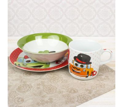 Набор детской посуды "Влюбленные машинки": праздник за обеденным столом, изображение 3