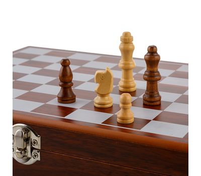 Подарочный набор «Деревянные шахматы с фляжкой и рюмками» — стильный и интеллектуальный досуг для всей семьи!, изображение 6 Подарочный набор «Деревянные шахматы с фляжкой и рюмками» — стильный и интеллектуальный досуг для всей семьи!, изображение 6