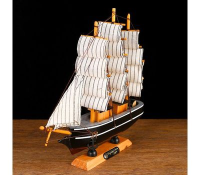 Корабль сувенирный "Илия": декоративная модель для ценителей морских приключений, изображение 9